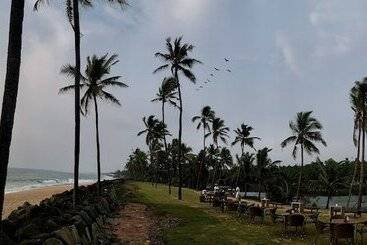 هتل Taj Green Cove Resort And Spa Kovalam