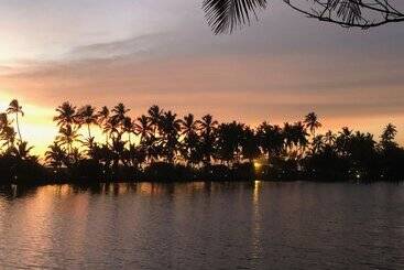 هتل Taj Green Cove Resort And Spa Kovalam