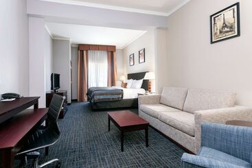 هتل Wingate By Wyndham Athens Ga