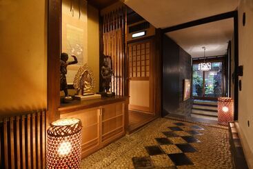 Seikoro Ryokan Established In 1831