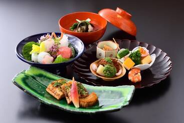 Seikoro Ryokan   Established In 1831