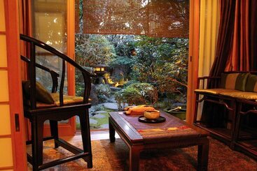 Seikoro Ryokan   Established In 1831