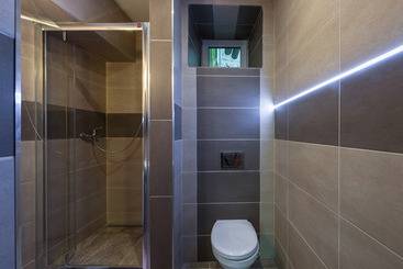هاستل Queen Apartments