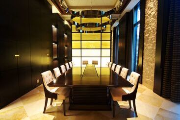 Doubletree By Hilton Hotel Naha