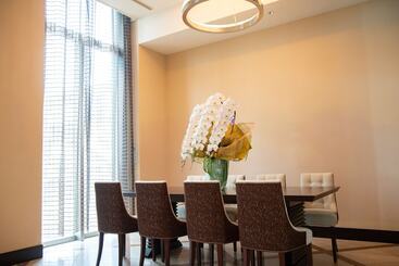 Doubletree By Hilton Hotel Naha