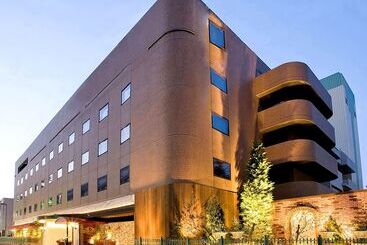 هتل Ramada Encore By Wyndham Amagasaki