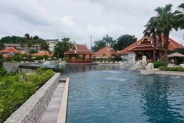 هتل Amatara Welleisure Resort