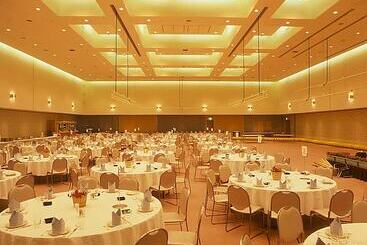 هتل Ana Crowne Plaza Resort Appi Kogen, An Ihg