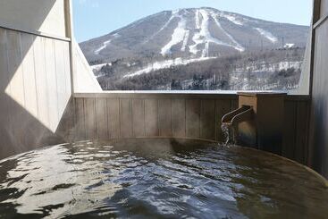 هتل Ana Crowne Plaza Resort Appi Kogen, An Ihg