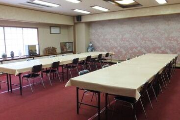 هتل Sado Ryotsu Shiizaki Onsen
