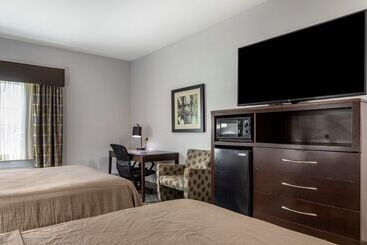 هتل Best Western Oakdale Inn