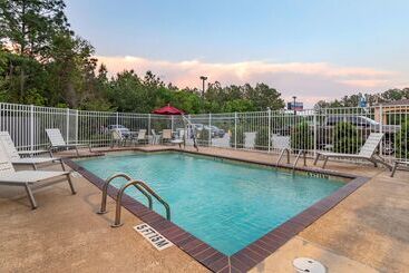 هتل Best Western Oakdale Inn