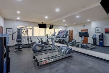 هتل Best Western Plus Mckinney Inn And Suites
