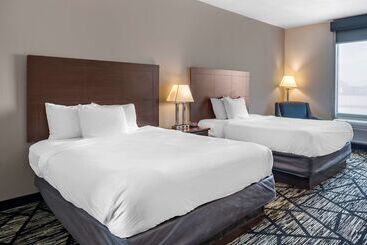 هتل Best Western Plus Mckinney Inn And Suites
