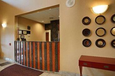 هتل Best Western Plus New Cumberland