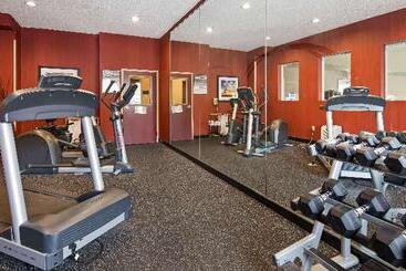 هتل Best Western Plus New Cumberland