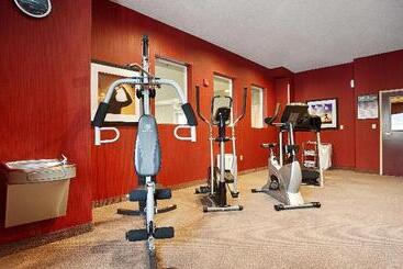هتل Best Western Plus New Cumberland