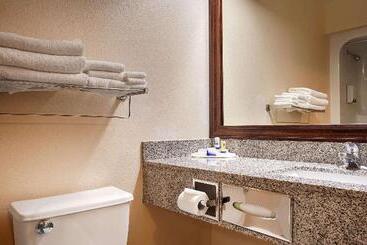 هتل Best Western Post Inn