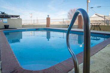 هتل Best Western Post Inn