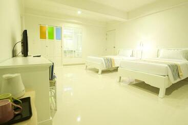 هتل Cera Resort @ Cha Am