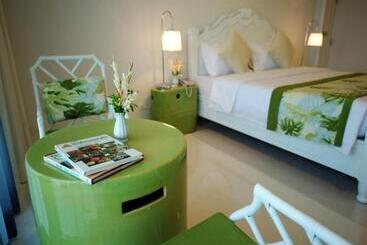 هتل Cera Resort @ Cha Am