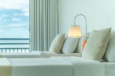 هتل Cera Resort @ Cha Am