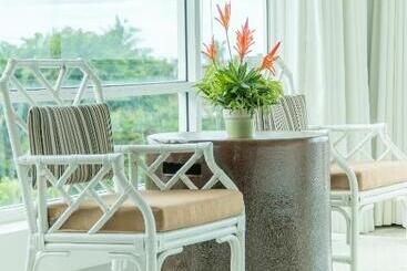 هتل Cera Resort @ Cha Am