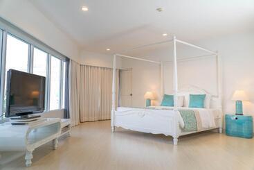 هتل Cera Resort @ Cha Am