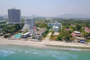 هتل Cera Resort @ Cha Am
