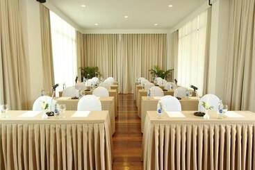 هتل Cera Resort @ Cha Am
