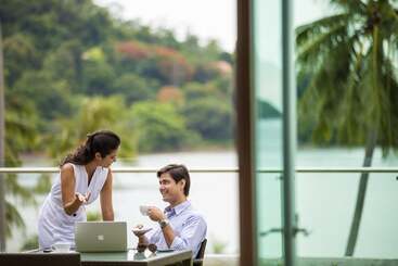 هتل Phuket Panwa Beachfront Resort