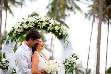 هتل Phuket Panwa Beachfront Resort