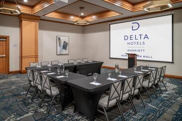 Delta Hotels By Marriott Huntington Mall