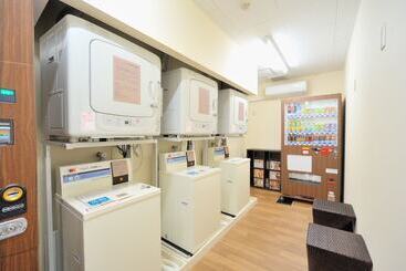 هتل Tennen Onsen Taho No Yu Dormy Inn Niigata