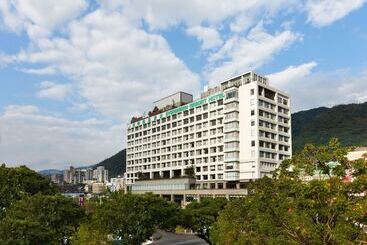 Evergreen Resort Hotel   Jiaosi