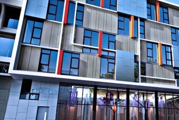 Fx Hotel Metrolink Makkasan
