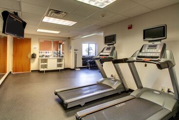 هتل Holiday Inn Express Milwaukee North Brown Deer/mequon By Ihg
