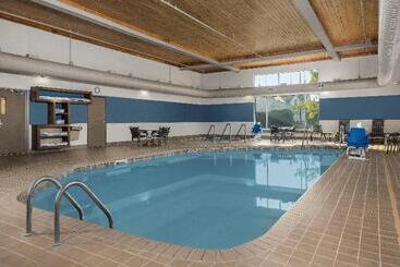 هتل Holiday Inn Express & Suites Superior, An Ihg