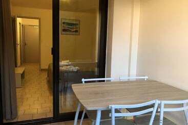 هتل Hôtel Cala Di Sole