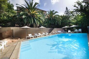 هتل Hôtel Cala Di Sole