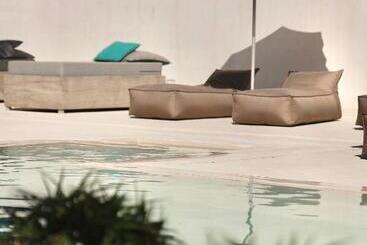 هتل Oriente Suites E Spa