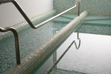 هتل Oriente Suites E Spa