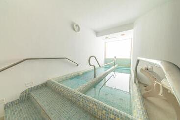 هتل Oriente Suites E Spa