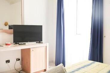 هتل Oriente Suites E Spa