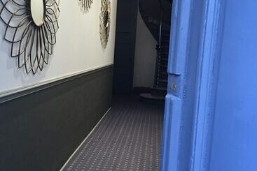 هتل Privilège Hôtel & Apparts Eurociel Centre Comédie