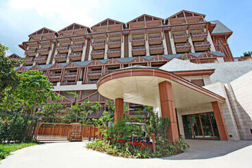 هتل Resorts World Sentosa  Equarius