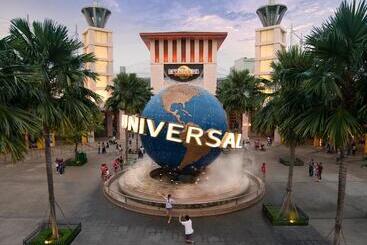هتل Resorts World Sentosa  Equarius