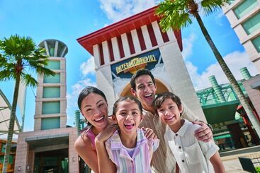 هتل Resorts World Sentosa  Equarius