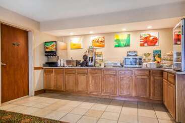 هتل Tahlequah Inn