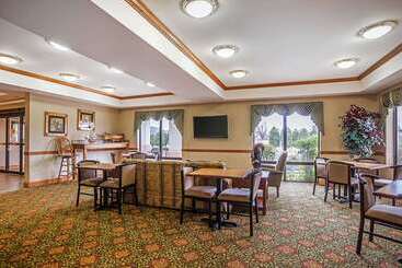 هتل Tahlequah Inn